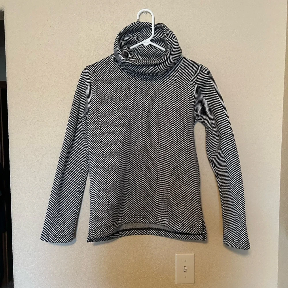 J. Crew Funnel Neck Long Sleeve Pullover Sweater XS